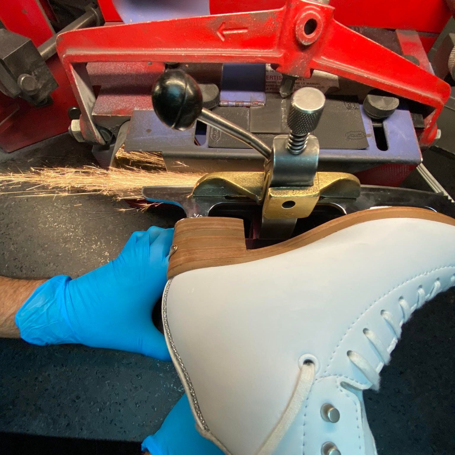 ONE TIME Expert Skate Sharpening (3 blade tiers)